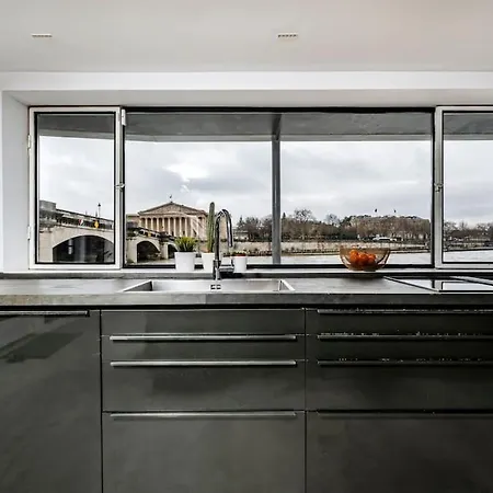 Luxury Houseboat Vip Service - Show Jumping Appartement Paris